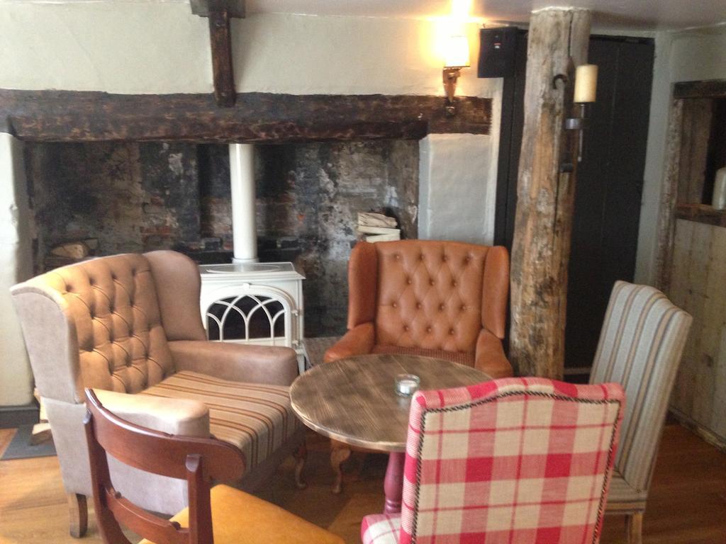 The Crown Pub, Dining & Rooms Henlow Esterno foto