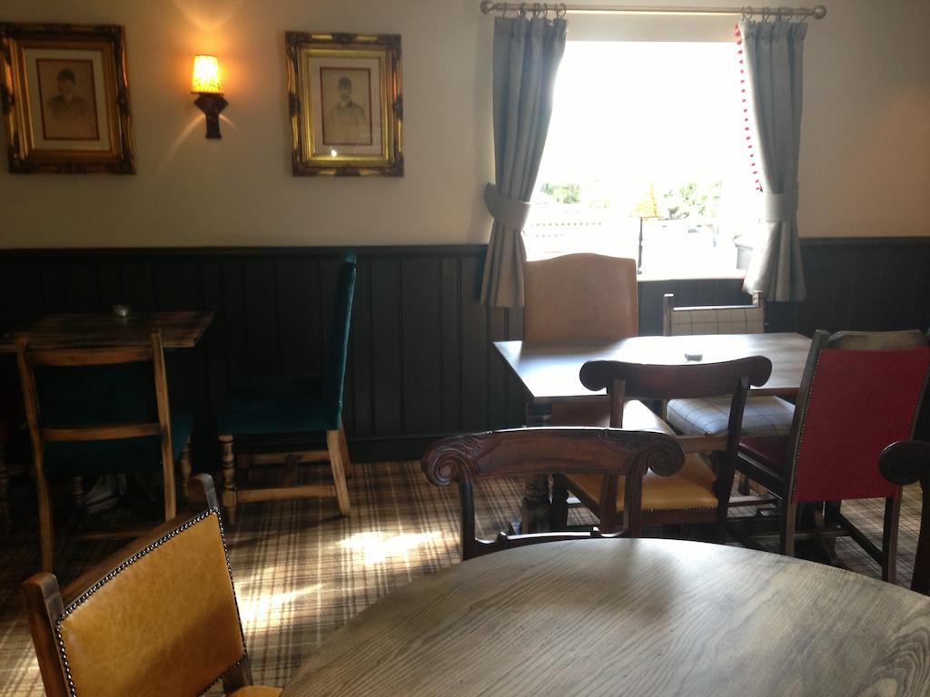 The Crown Pub, Dining & Rooms Henlow Esterno foto